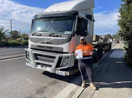 How To Land Truck Driving Jobs: Tutorial